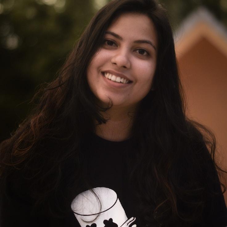 Portrait of Meera Joshi meditation instructor